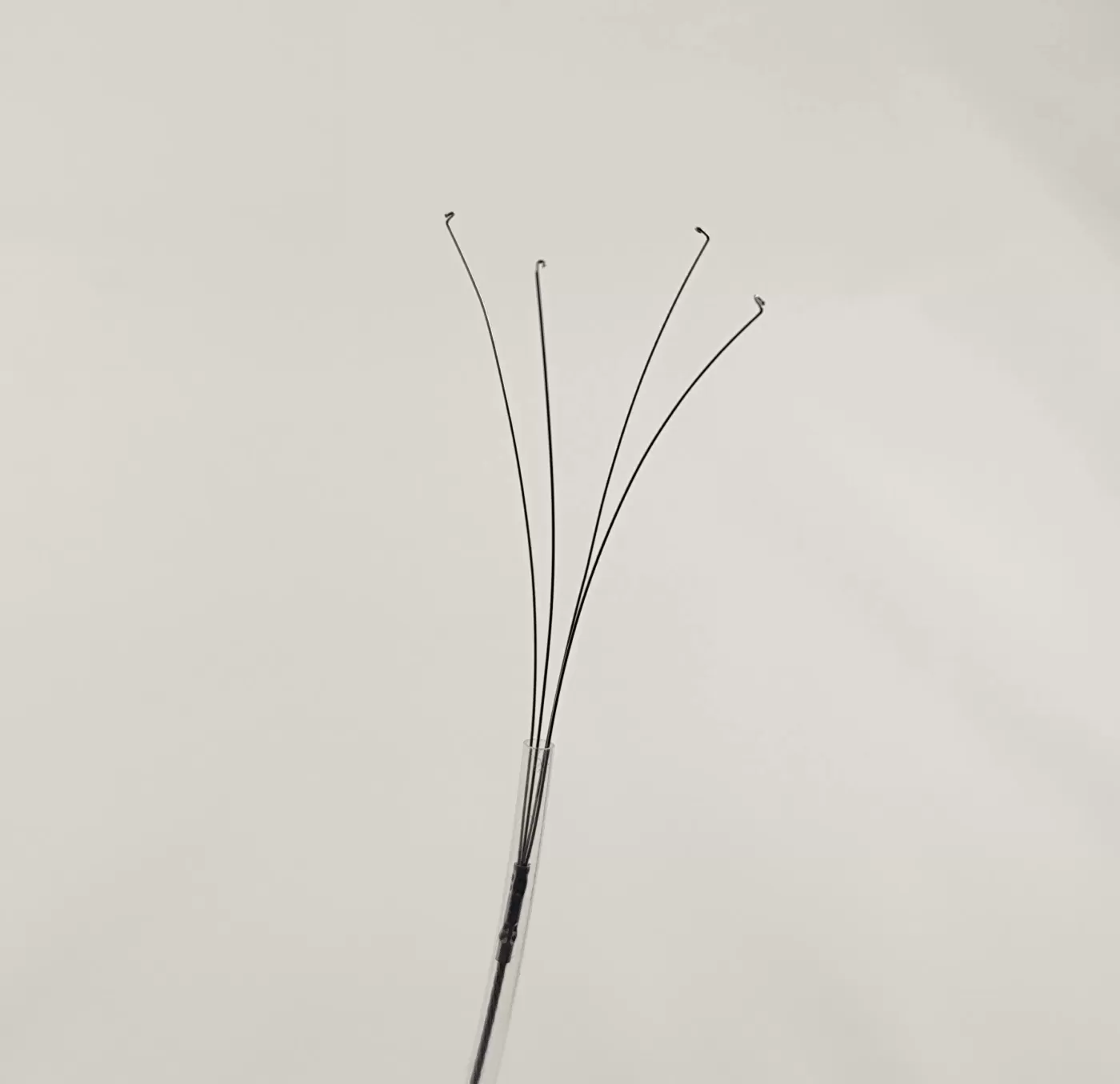 Flexibilis megragadó fogó 4 ágú 2,4  mm x 2300 mm
