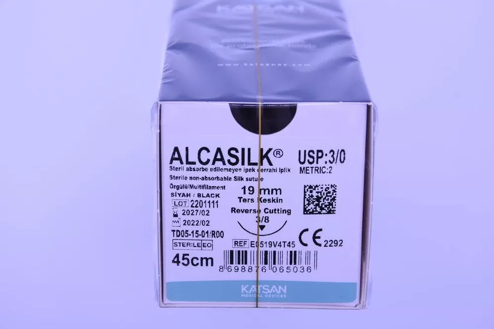 Alcasilk 3/0 45 cm 3/8 19 mm fordított vágótű