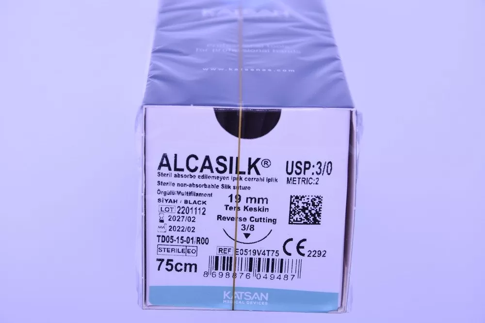 Alcasilk 3/0 75cm 3/8 19mm fordított vágótű