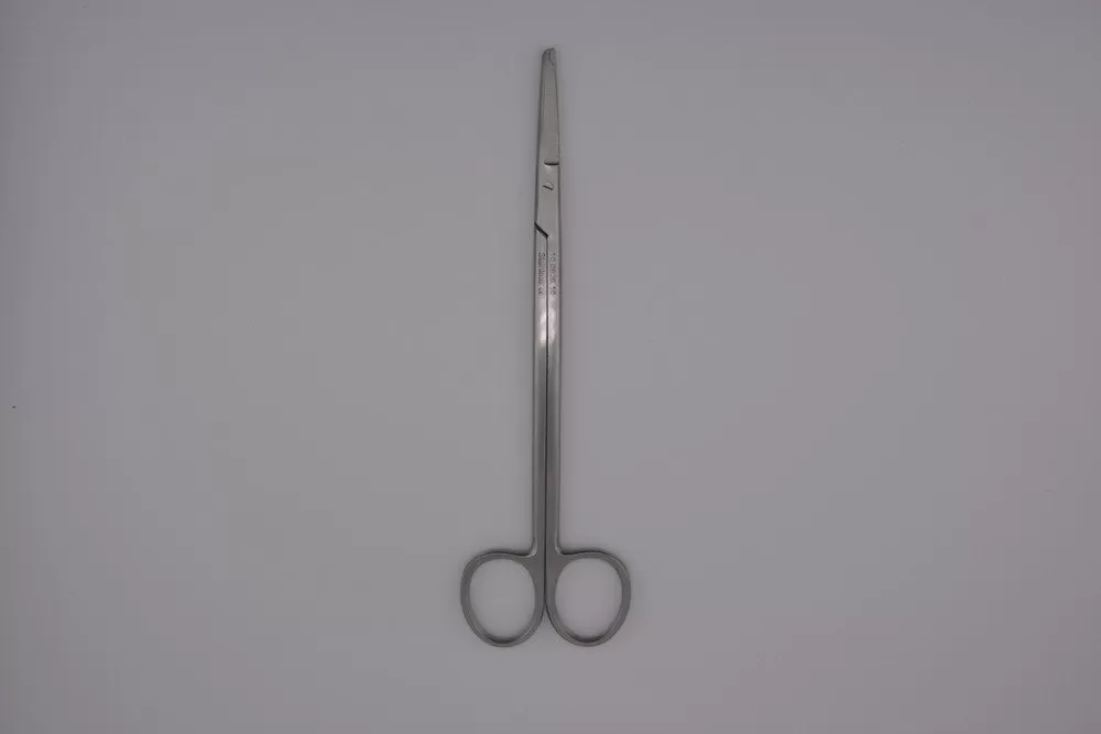 Buck varrateszedő olló, egyenes 18 cm