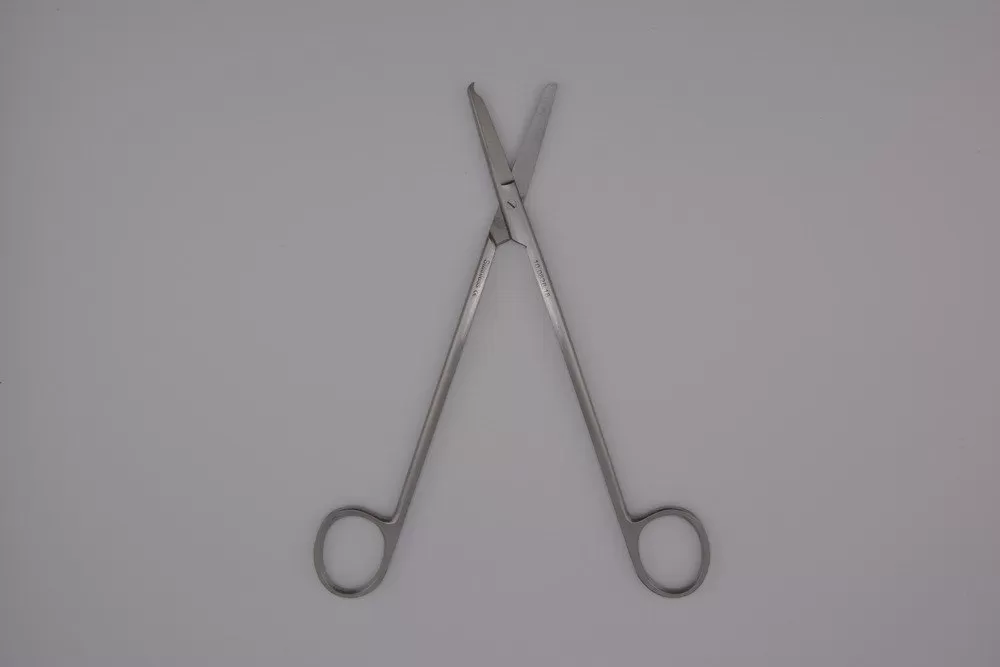 Buck varrateszedő olló, egyenes 18 cm