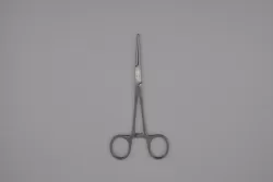 Crile delicate fogó, egyenes 14 cm
