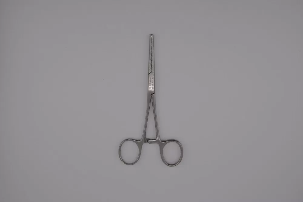 Kocher fogó, 1x2 fogú, egyenes 14,5 cm