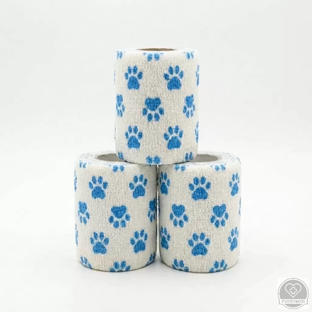 Öntapadós rugalmas kötszer, fehér mancs mintás, 10 cm x 4,5 m, 12 db